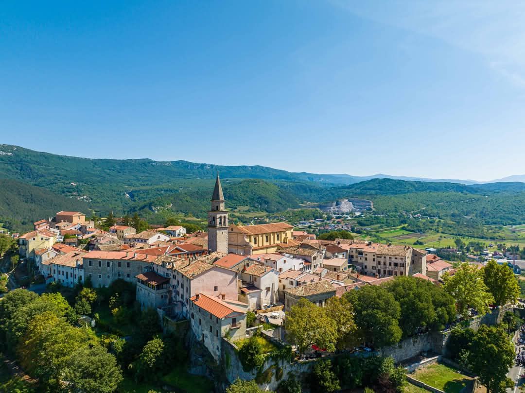 PLAN UPRAVLJANJA DESTINACIJOM - Poziv na sudjelovanje u anketi o razvoju turizma u Gradu Buzetu